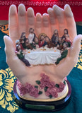 LAST SUPPER HAND HOLDING