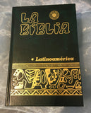 BIBLIA LATINOAMERICA - PASTA DURA - CON INDICE -TAMAÑO bolsillo COVERTOR DE PLASTICO